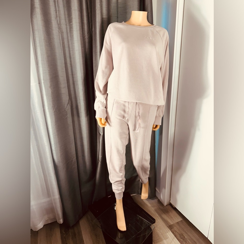 DKNY sweatpants set lpink size xl